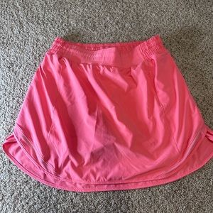 Lululemon | Hotty Hot High Rise Skirt | 10 | NWOT | coral | 16” front | 17” back